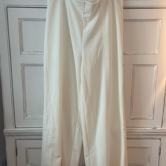 H&M Pants - Women’s Classic White Pants